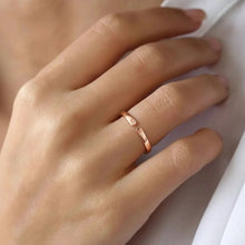 Cargar imagen en el visor de la galería, Anillo ajustable con Iniciales - Moroveta