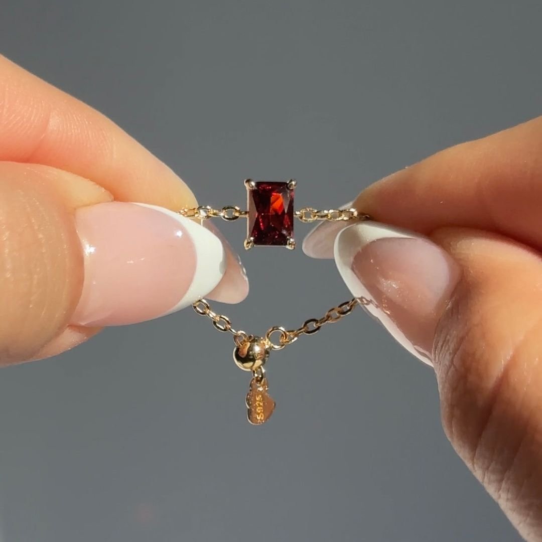 Anillo de cadena con piedra brillante - Moroveta