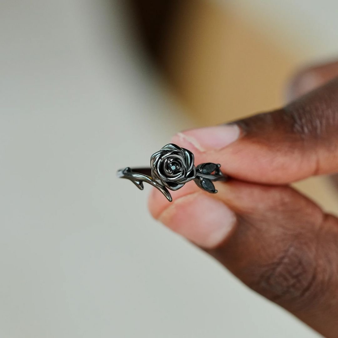 Anillo de Rosa Negra - Soy fuerte - Moroveta