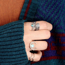 Cargar imagen en el visor de la galería, Anillo Pluma - Tu ángel de la guarda - Moroveta