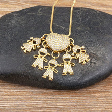 Cargar imagen en el visor de la galería, Collar Amor de Mamá - 1 a 5 colgantes - Moroveta