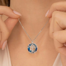 Cargar imagen en el visor de la galería, Collar Árbol de la vida con inicial - Moroveta