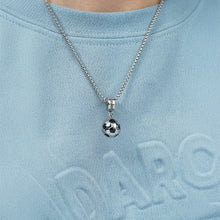 Cargar imagen en el visor de la galería, Collar balón de fútbol con nombre personalizado - Moroveta