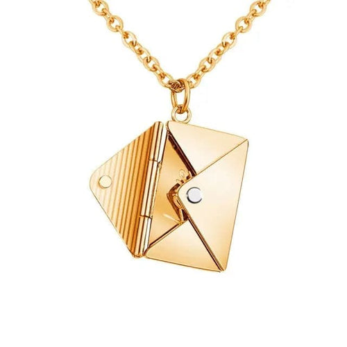 Collar con colgante de sobre personalizable