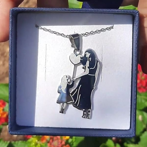 Collar con colgante "Vínculo eterno" - Moroveta