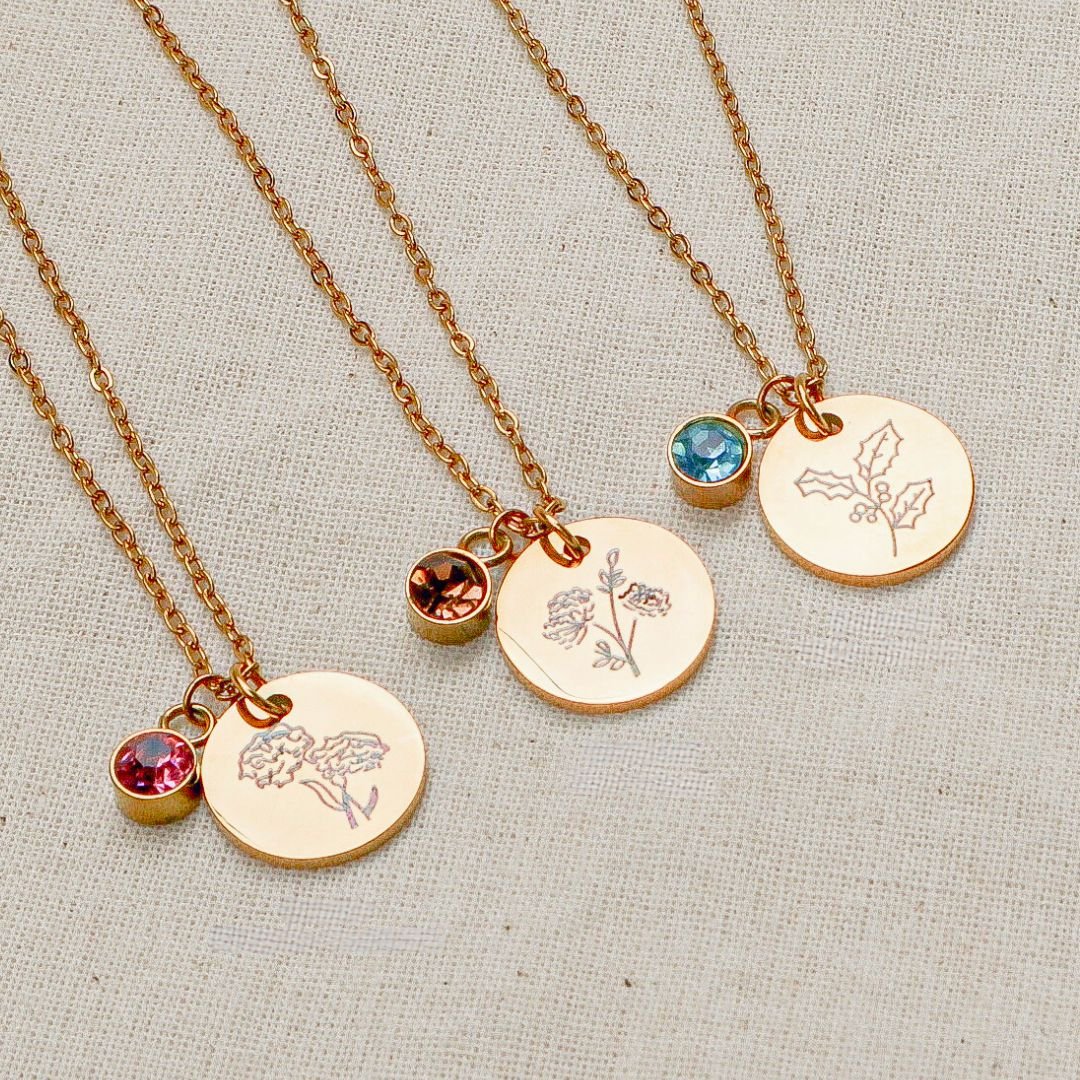 Collar con Flor y Piedra de Nacimiento - Moroveta