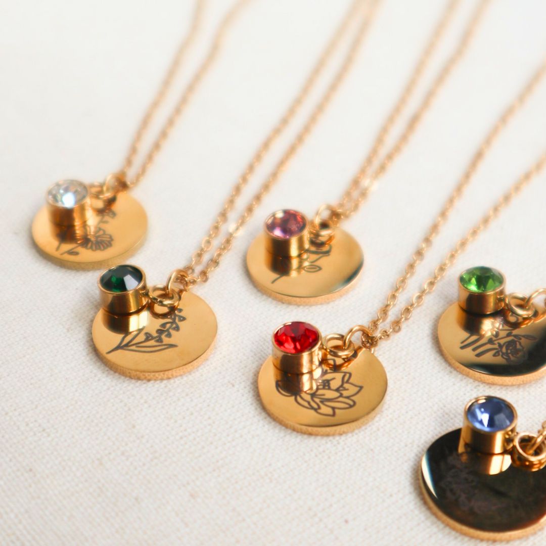 Collar con Flor y Piedra de Nacimiento - Moroveta