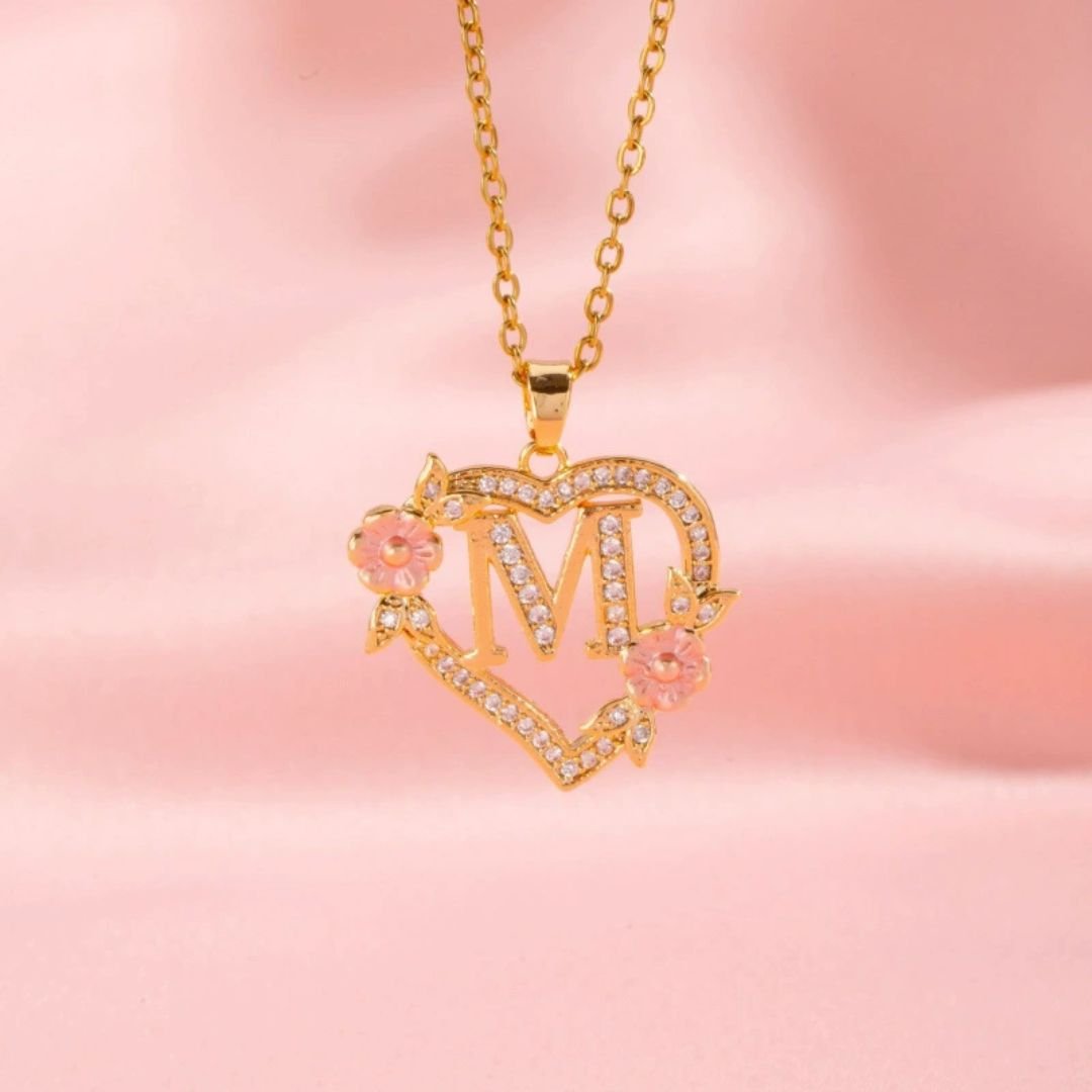 Collar con inicial en corazón - Moroveta