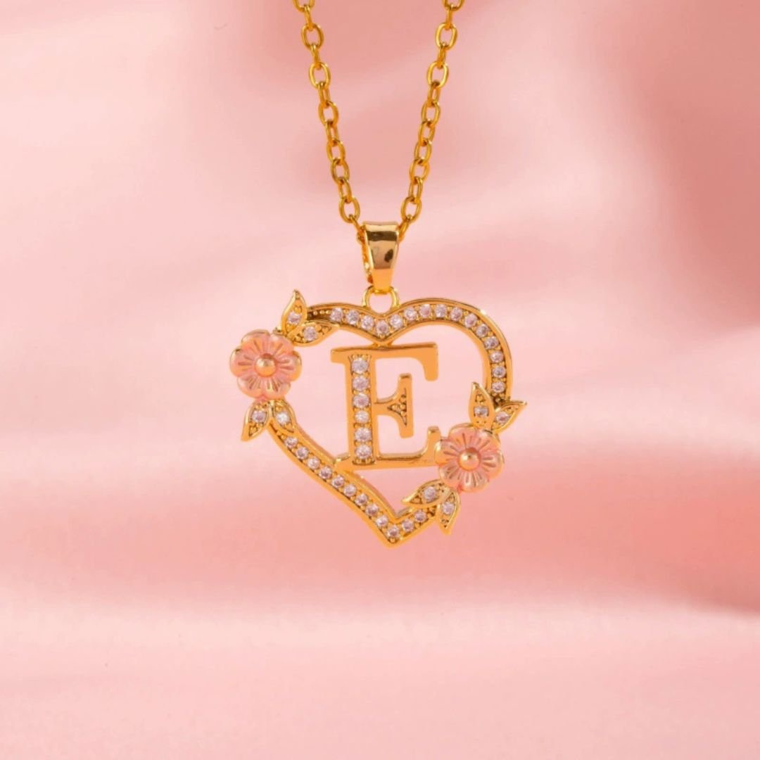 Collar con inicial en corazón - Moroveta