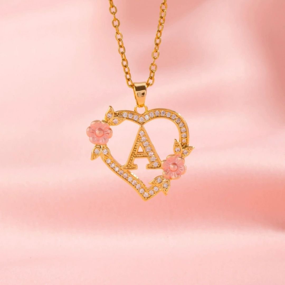 Collar con inicial en corazón - Moroveta