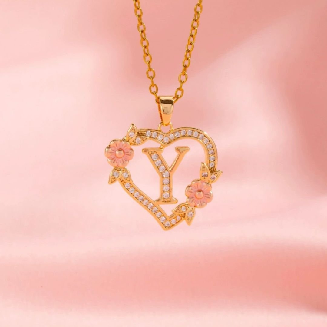 Collar con inicial en corazón - Moroveta