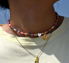 Cargar imagen en el visor de la galería, Collar con inicial Rosy - Moroveta