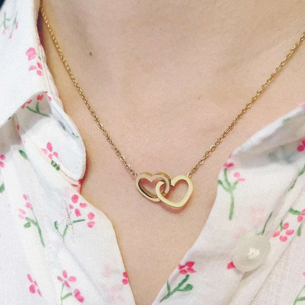 Collar de corazones personalizado con caja de rosa eterna - Moroveta