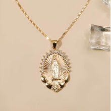 Cargar imagen en el visor de la galería, Collar de la Virgen de Guadalupe - Moroveta