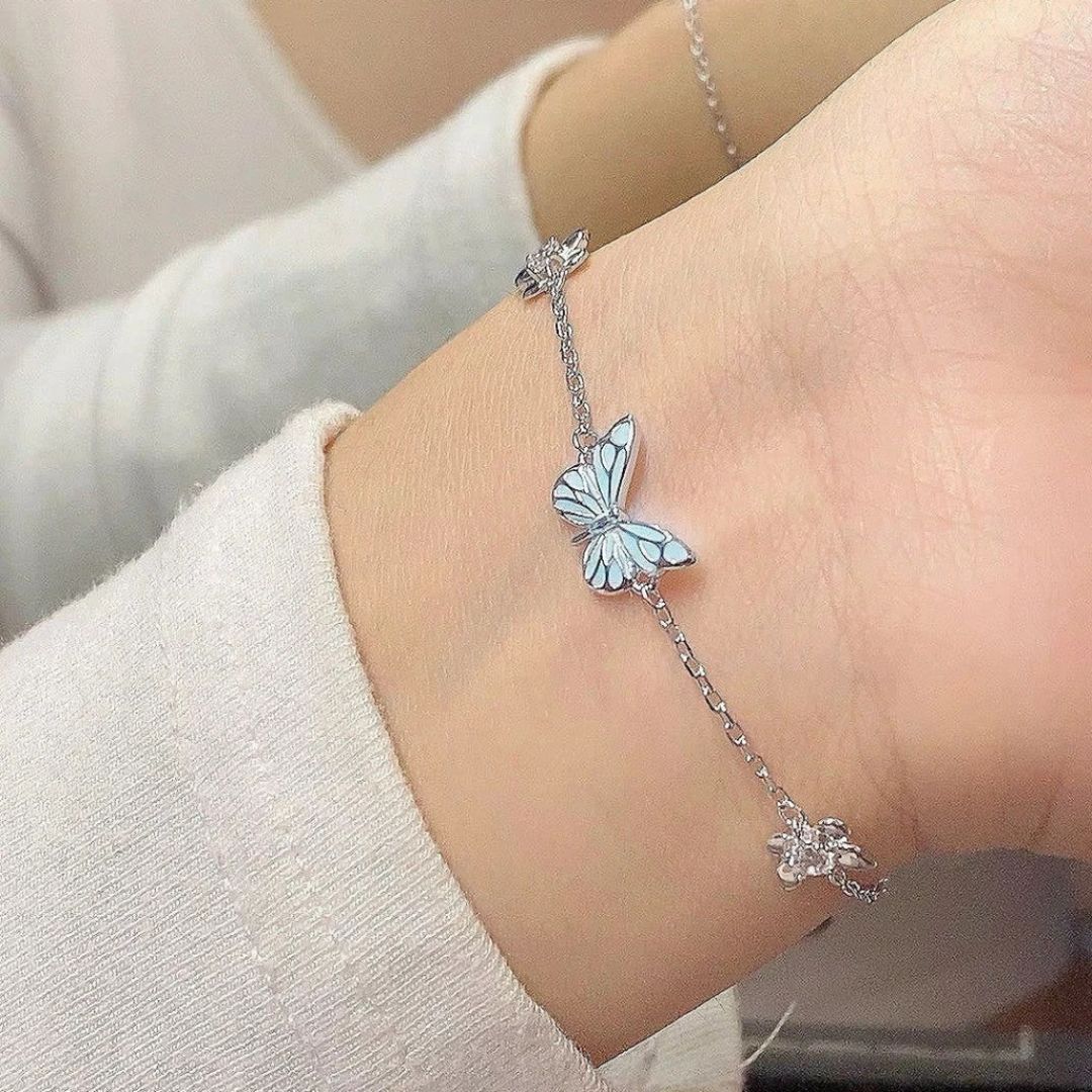 Collar de mariposa que brilla en la oscuridad - Moroveta