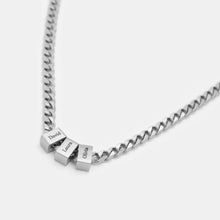 Cargar imagen en el visor de la galería, Collar grabado para hombre - Moroveta