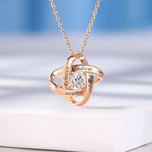 Cargar imagen en el visor de la galería, Collar personalizado con nombres de familia - Moroveta