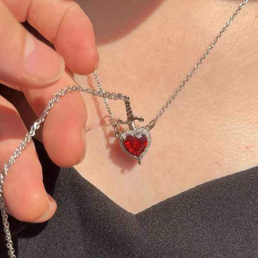 Conjunto de collares para parejas de corazón y espada - Moroveta