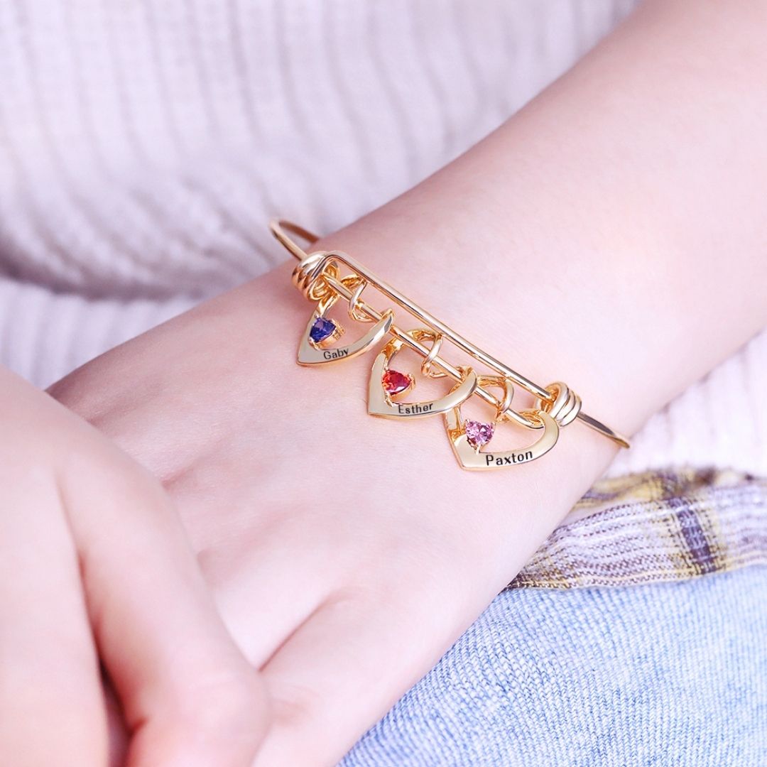 Pulsera con corazones con nombres y piedras natales - Moroveta