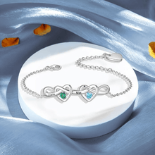 Cargar imagen en el visor de la galería, Pulsera corazones unidos con nombres y piedra natal - Moroveta