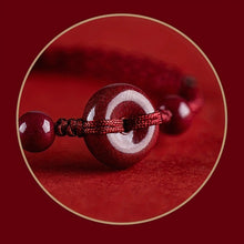 Cargar imagen en el visor de la galería, Pulsera de hilo rojo para la suerte - Moroveta