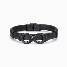 Cargar imagen en el visor de la galería, Pulsera Infinito - A mi Hombre en color negro, esta pulsera de cuero con nudo metálico es un accesorio elegante y un regalo perfecto para hombre.