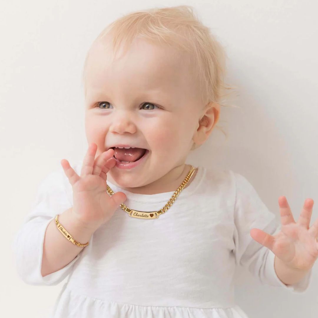 Pulsera personalizada con el nombre del bebé - Moroveta