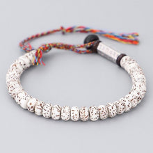 Cargar imagen en el visor de la galería, Pulsera tibetana tejida a mano con semillas de xingyue (Oferta 2x1) - Moroveta