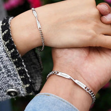 Cargar imagen en el visor de la galería, Pulseras personalizadas para parejas - Moroveta