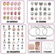 Cargar imagen en el visor de la galería, Un Set de joyería para crear pulseras y collares + accesorios con 20 cuentas, 20 dijes plateados, 20 colgantes, 3 pulseras, 3 collares y un estuche rosa. Cada sección está rotulada-ideal para desarrollar habilidades motoras.
