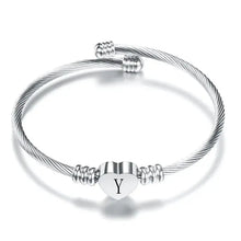 Cargar imagen en el visor de la galería, Women A-Z Initial Letter Love Heart Alphabet Name Cuff Bracelets - Moroveta