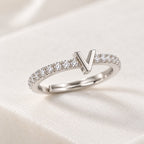 Anillo ajustable con inicial - Moroveta