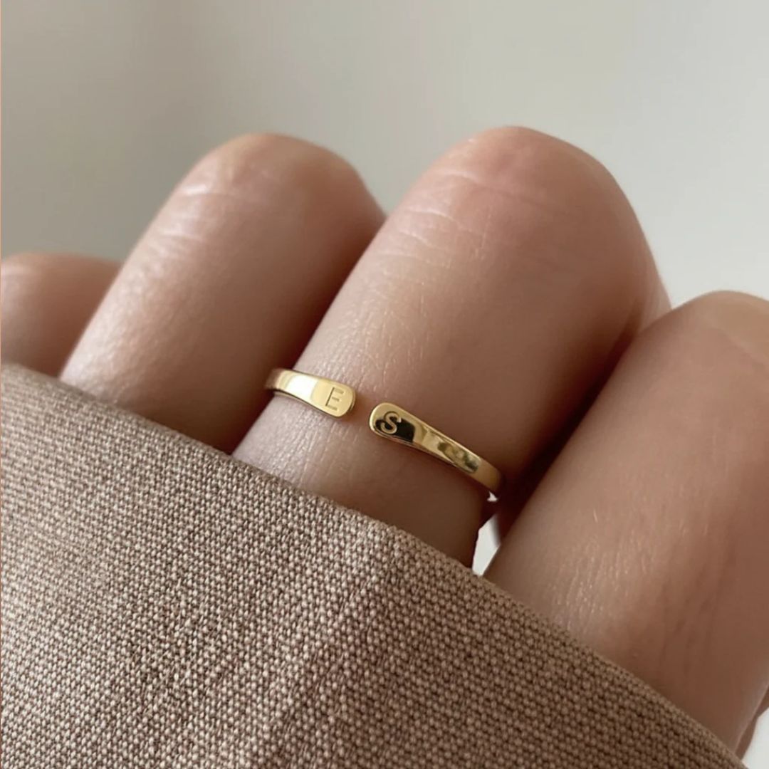 Anillo ajustable con Iniciales - Moroveta