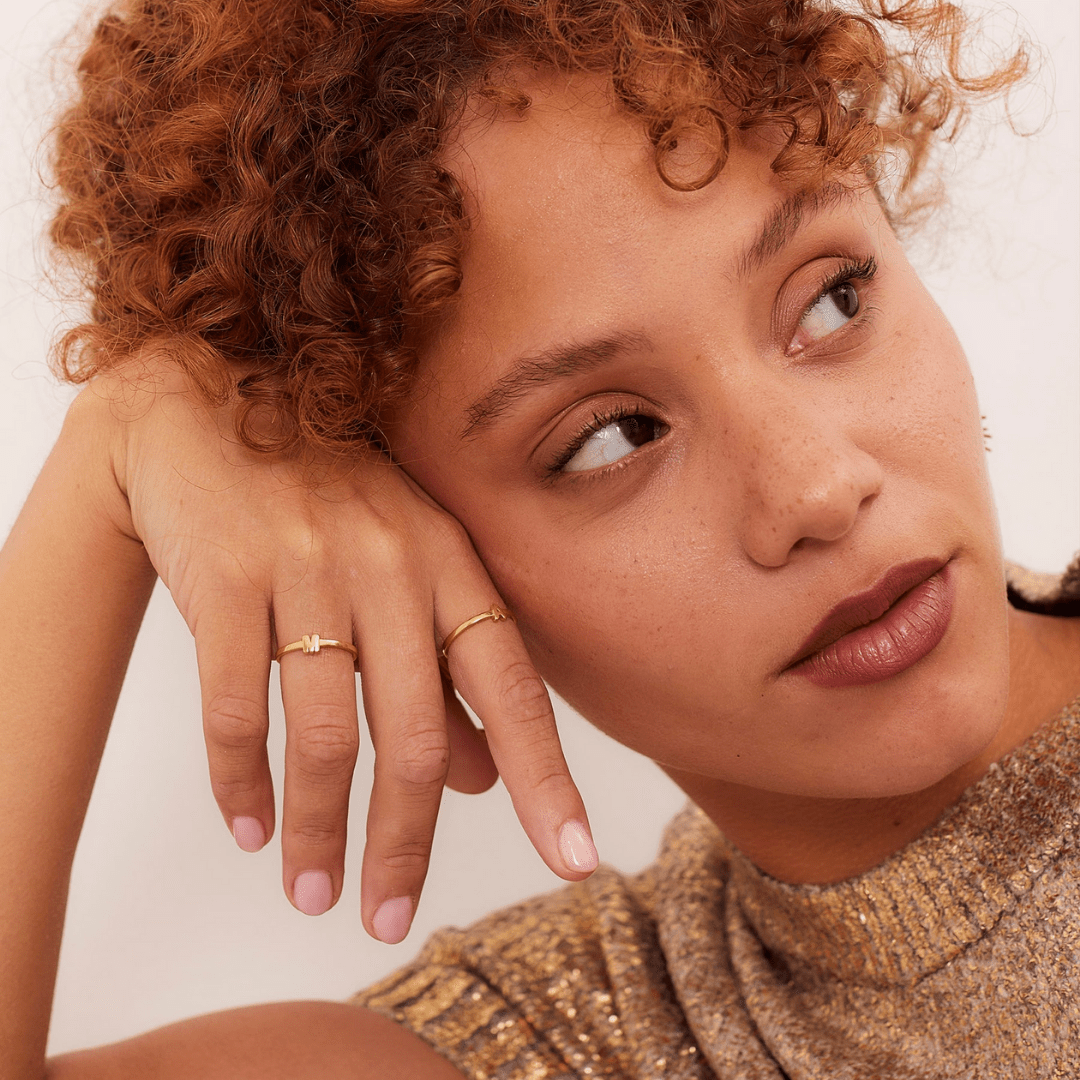 Anillo con inicial - Moroveta