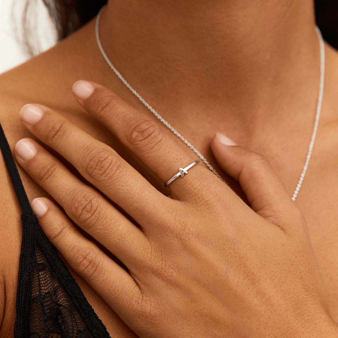 Anillo con inicial - Moroveta