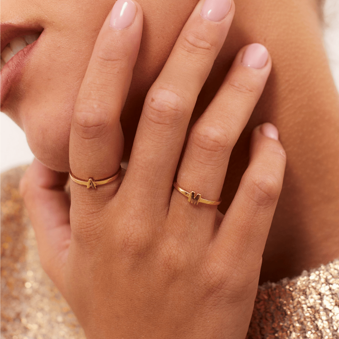 Anillo con inicial - Moroveta