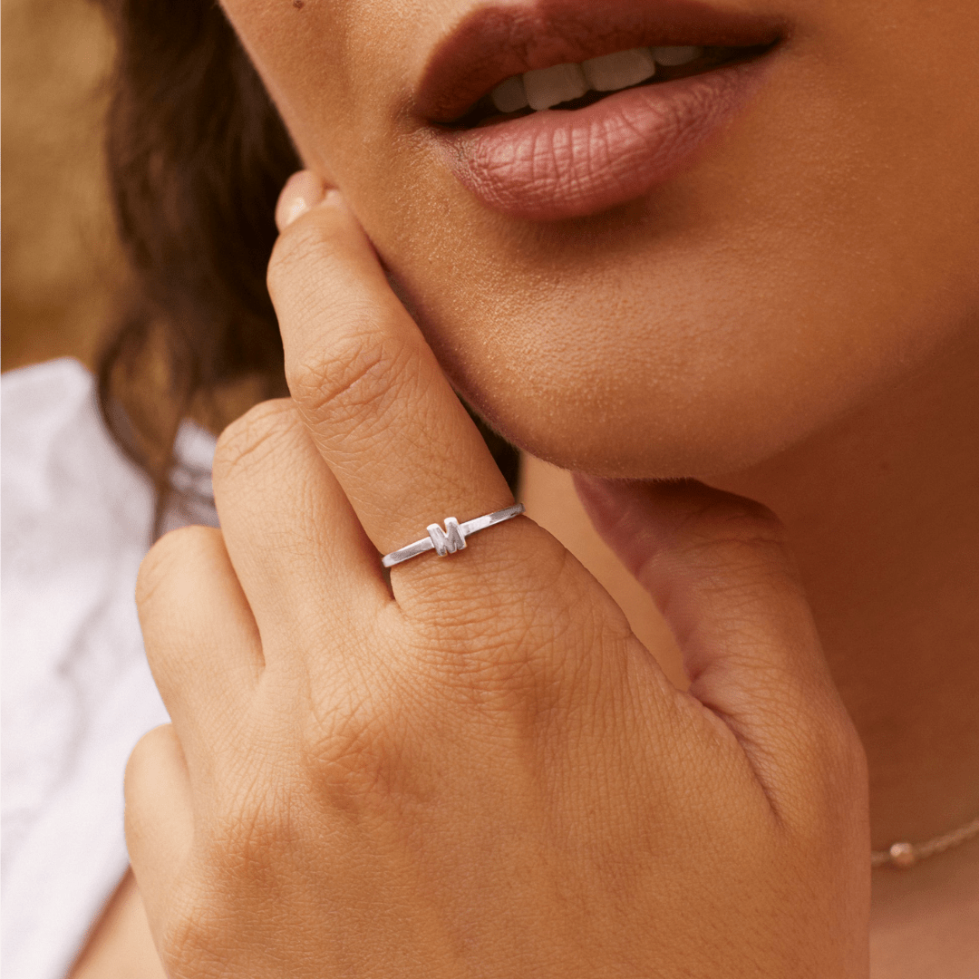 Anillo con inicial - Moroveta