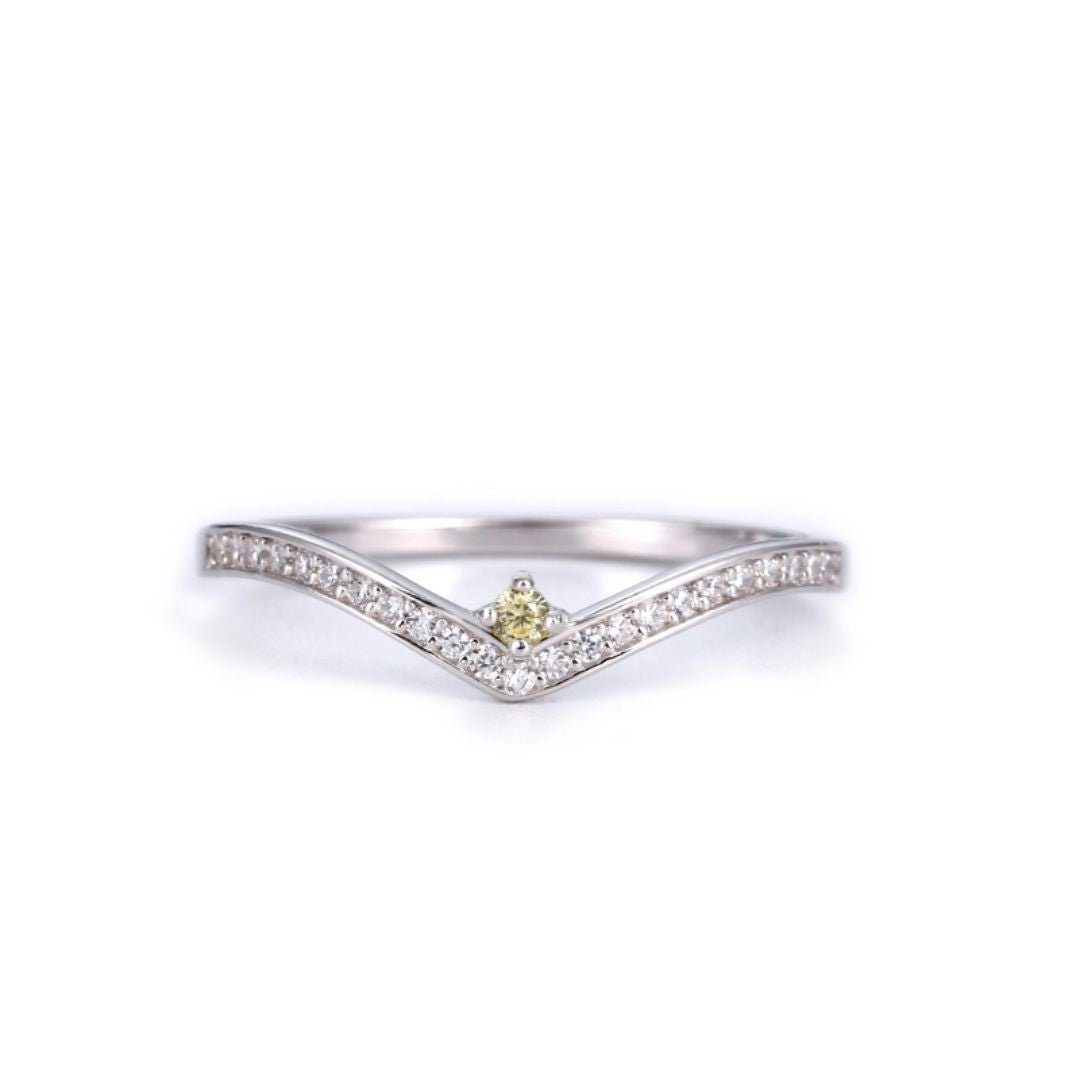 Anillo con piedras de nacimiento en v - Moroveta