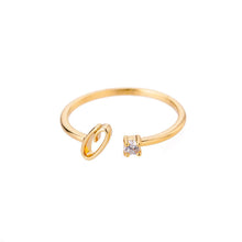 Cargar imagen en el visor de la galería, Anillo de inicial ajustable - Moroveta