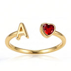 Anillo de inicial con piedra de corazón - Moroveta