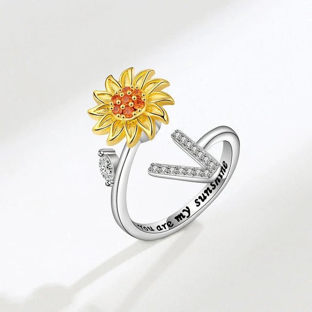 Anillo giratorio Girasol con inicial - Moroveta