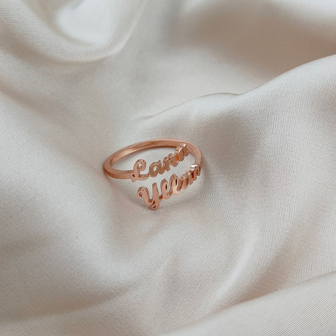 Anillo personalizado con hasta 4 nombres - Moroveta