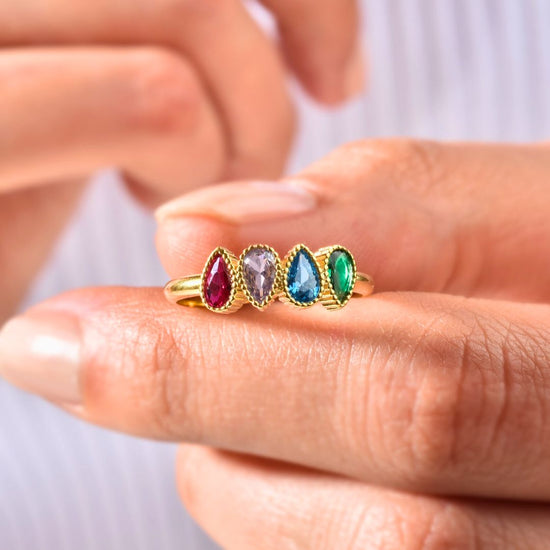 Anillo personalizado con piedras natales - Moroveta