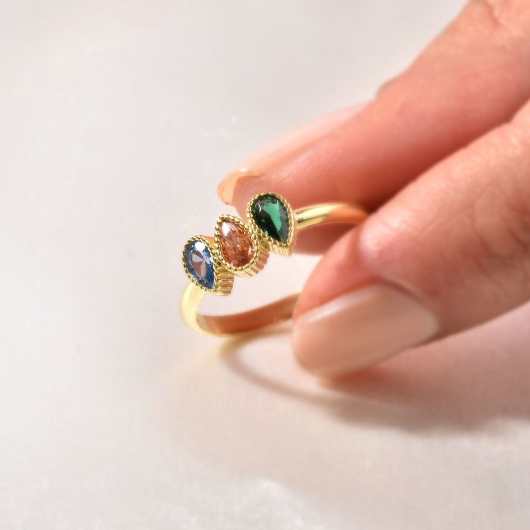 Anillo personalizado con piedras natales - Moroveta