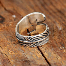 Cargar imagen en el visor de la galería, Anillo Pluma - Tu ángel de la guarda - Moroveta