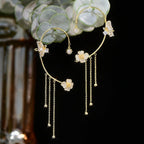 Aretes Mariposa pompón sin perforación - Moroveta