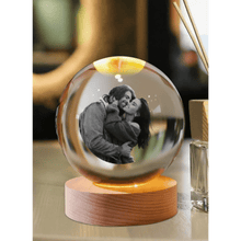 Cargar imagen en el visor de la galería, Bola de cristal con foto - Moroveta