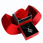 Caja con rosa eterna y collar de corazón - Set de regalo completo - Moroveta