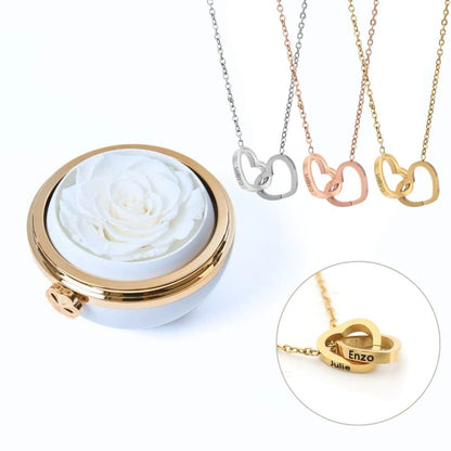 Caja con rosa eterna y collar de corazones personalizado - Moroveta