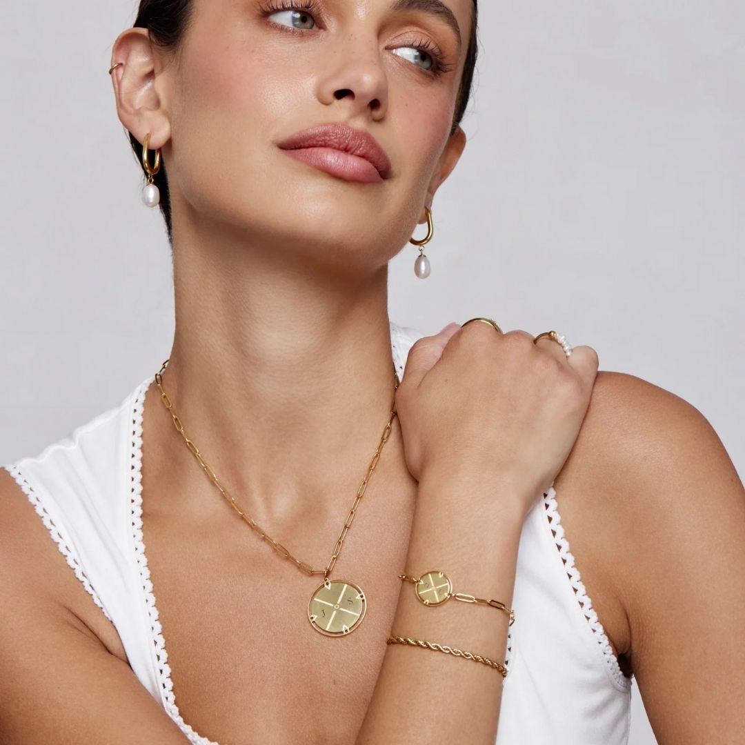 Collar brújula con iniciales personalizadas - Moroveta